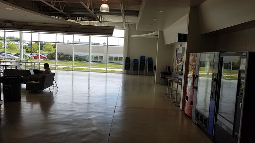 Recreation Center «Michael J Gould Recreation Center», reviews and photos, 6301 Kirkwood Blvd SW, Cedar Rapids, IA 52404, USA