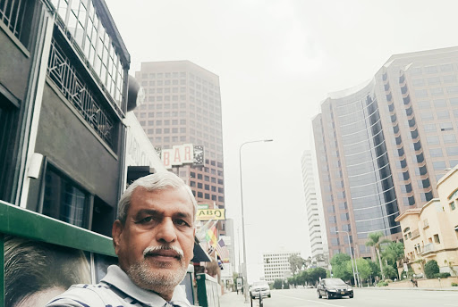 Shopping Mall «Brentwood Place Shopping Center», reviews and photos, 12019 Wilshire Blvd, Los Angeles, CA 90049, USA