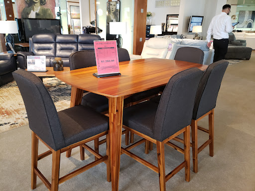 Furniture Store «Rooms To Go & Rooms To Go Kids Furniture Store - Miami International (Doral)», reviews and photos, 10623 NW 12th St, Doral, FL 33172, USA