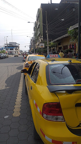 Opiniones de Coop. De Taxis 12 de Noviembre en Montalvo - Servicio de taxis