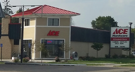 Stones Ace of Oxford, 558 S Lapeer Rd, Oxford, MI 48371, USA, 