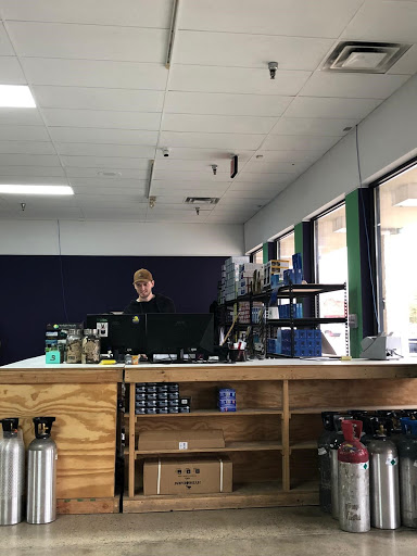 Hardware Store «Edenz Hydro Gardening Store Lapeer», reviews and photos, 1330 Imlay City Rd, Lapeer, MI 48446, USA