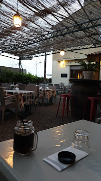 Atmosphère du Restaurant Le Village, in Bastelicaccia à Ajaccio - n°2