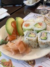 Plats et boissons du Restaurant japonais Sushi Bar à Paris - n°3