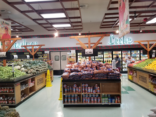 Mariana's Supermarket