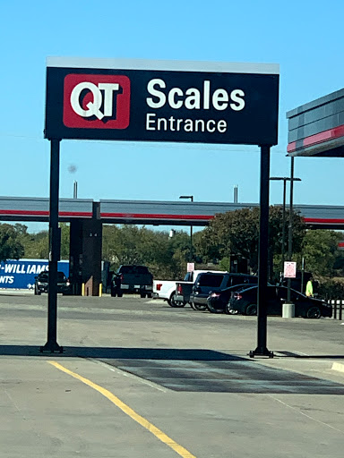 Gas Station «QuikTrip», reviews and photos, 5400 S Interstate 35 East Service Rd, Waxahachie, TX 75165, USA