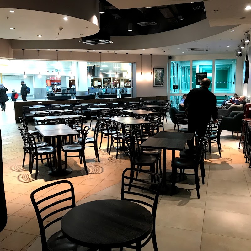 Starbucks, Landside Arrivals, Glasgow Airport