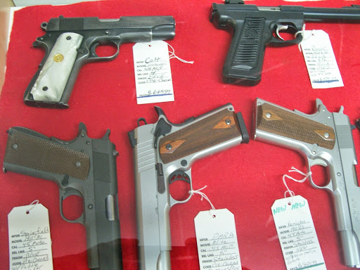 Pawn Shop «Pawn Shop and Guns», reviews and photos, 793 Jefferson Hwy, Staunton, VA 24401, USA