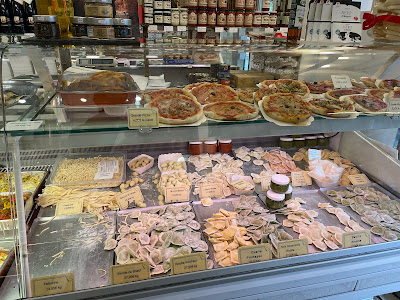 Au Village Italien à Paris