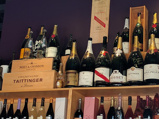Wine Store «The Broadway Wine Merchants», reviews and photos, 17 Oakway Center, Eugene, OR 97401, USA