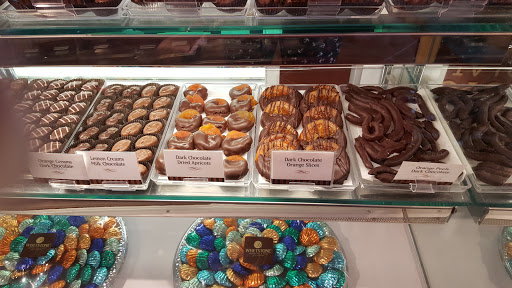 Chocolate Shop «Whetstone Chocolates», reviews and photos, 13 Anastasia Blvd, St Augustine, FL 32080, USA