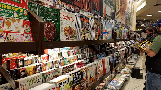 Book Store «Barnes & Noble», reviews and photos, 230 Main St, White Plains, NY 10601, USA