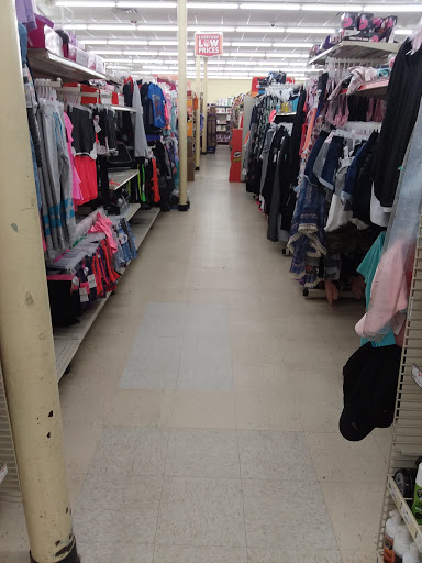 Dollar Store «FAMILY DOLLAR», reviews and photos, 276 Main St, City of Orange, NJ 07050, USA