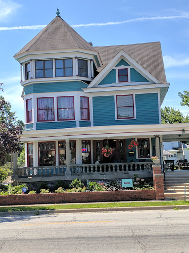 Antique Store «Pizzazz Antiques & Boutique», reviews and photos, 225 E South St, Lebanon, IN 46052, USA