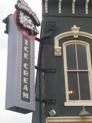 Ice Cream Shop «The Comfy Cow New Albany», reviews and photos, 109 E Market St, New Albany, IN 47150, USA