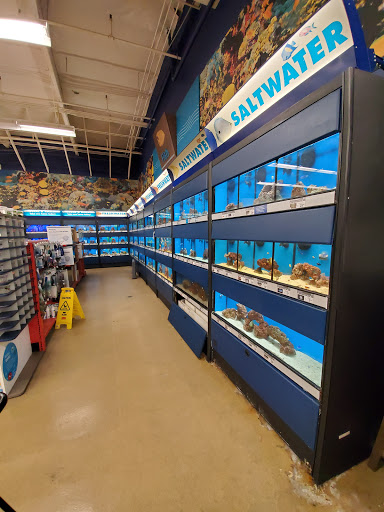 Pet Supply Store «Petco Animal Supplies», reviews and photos, 8800 Tampa Ave, Northridge, CA 91324, USA