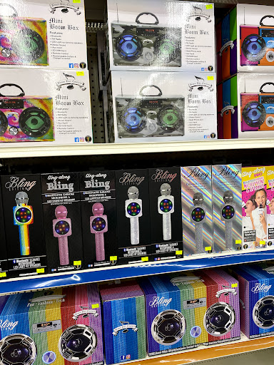 Toy Store «Toy Box», reviews and photos, 300 W Boston Post Rd, Mamaroneck, NY 10543, USA