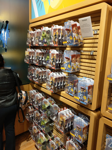 Toy Store «Disney Store», reviews and photos, 1540 Broadway, New York, NY 10036, USA