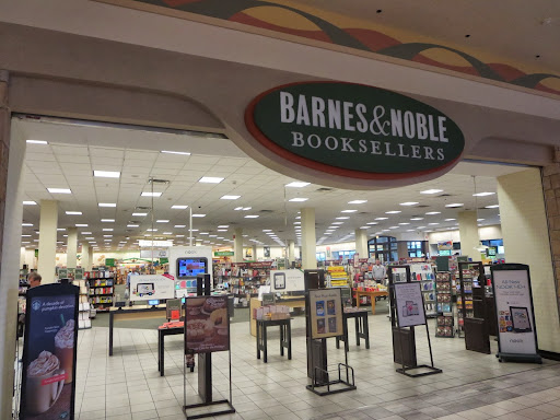 Book Store «Barnes & Noble», reviews and photos, 1 E Towne Mall, Madison, WI 53704, USA