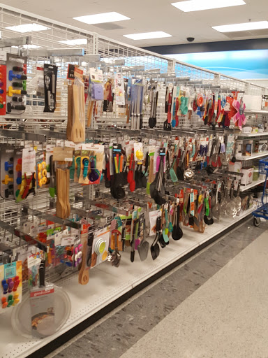 Clothing Store «Ross Dress for Less», reviews and photos, 9820 W Lower Buckeye Rd, Tolleson, AZ 85353, USA