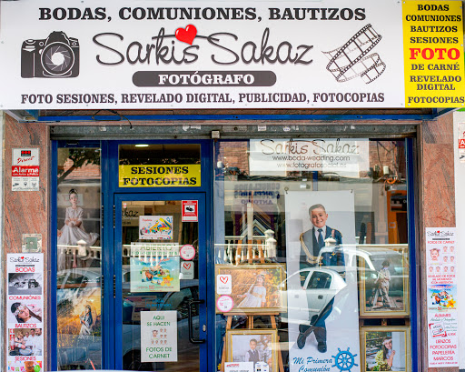 SARKIS SAKAZ FOTÓGRAFO calle PUERTO ONCALA 5, Málaga
