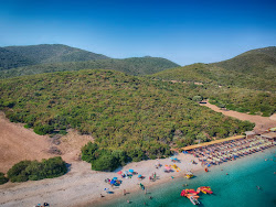 Vathiavaly Plajı'in fotoğrafı geniş ile birlikte