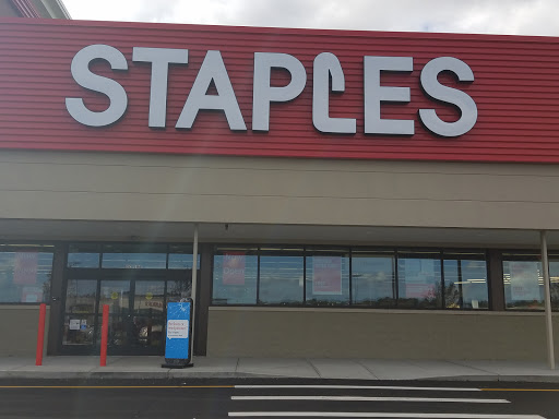 Office Supply Store «Staples», reviews and photos, 599 Belmont St, Brockton, MA 02301, USA