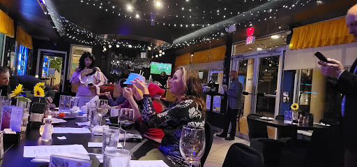 Italian Restaurant «Feola’s Italian Ristorante», reviews and photos, 10700 Gulf Blvd, Treasure Island, FL 33706, USA