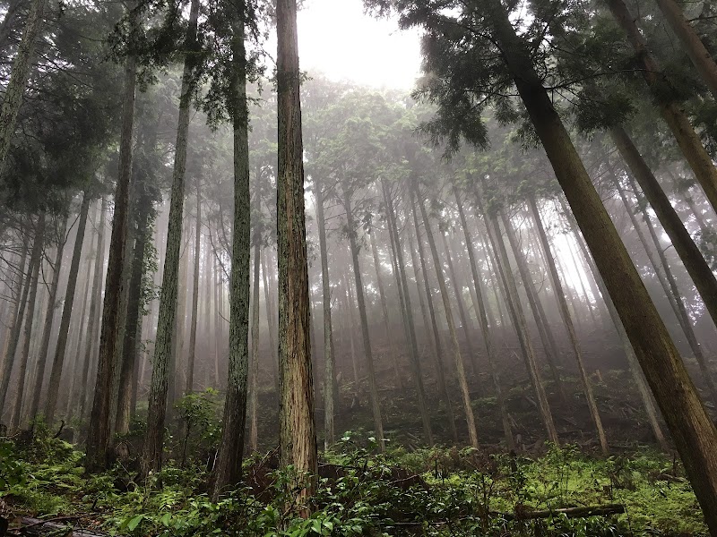 芳山 一佛堂