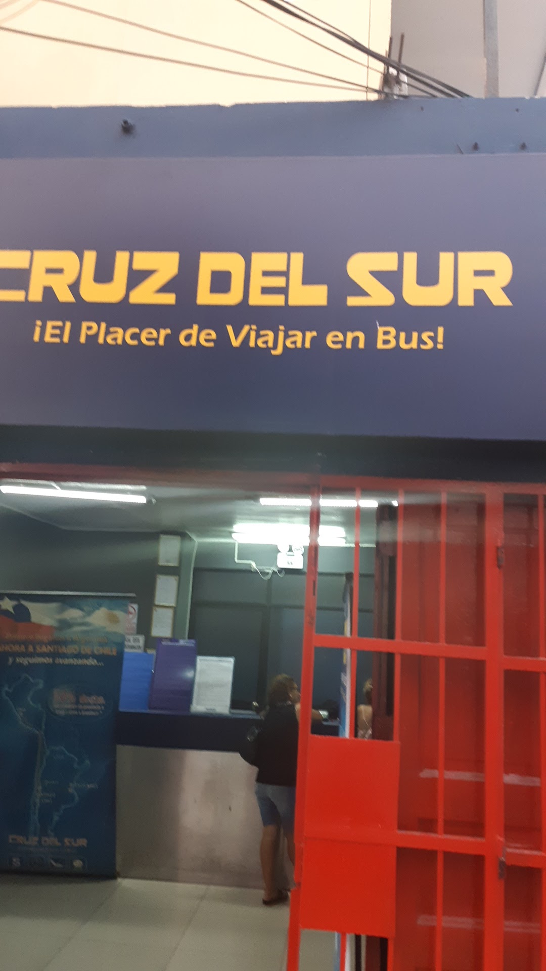 Cruz Del Sur Agencia Chimbote