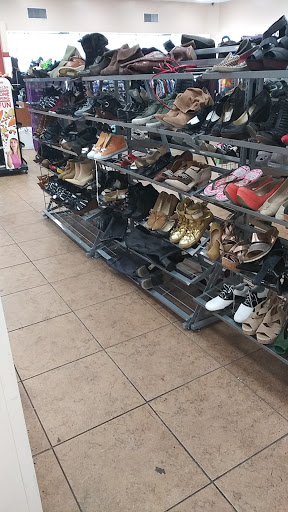 Thrift Store «Goodwill», reviews and photos, 7919 Beverly Blvd, Los Angeles, CA 90048, USA