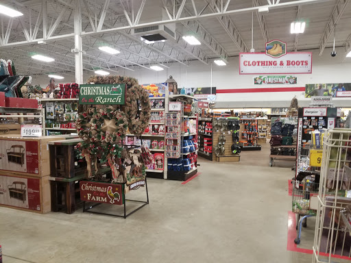 Home Improvement Store «Tractor Supply Co.», reviews and photos, 10161 Lochridge Blvd, Covington, GA 30014, USA