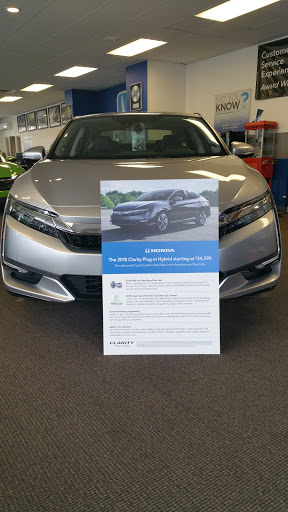 Honda Dealer «Fischer Honda», reviews and photos, 15 E Michigan Ave, Ypsilanti, MI 48198, USA