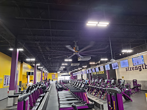 Gym «Planet Fitness - Jacksonville (Baymeadows), FL», reviews and photos, 8661 Old Kings Rd S, Jacksonville, FL 32217, USA