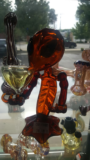 Vaporizer Store «Zee Vapor and Tobacco», reviews and photos, 6325 Dempster St, Morton Grove, IL 60053, USA