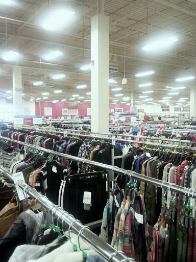Clothing Store «Burlington Coat Factory», reviews and photos, 287 Washington St, Attleboro, MA 02703, USA