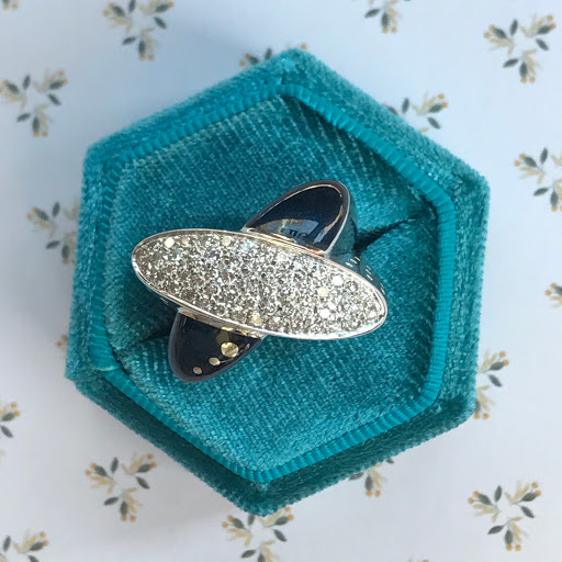 Jewelry Store «Joint Venture Estate Jewelers», reviews and photos, 185 King St, Charleston, SC 29401, USA