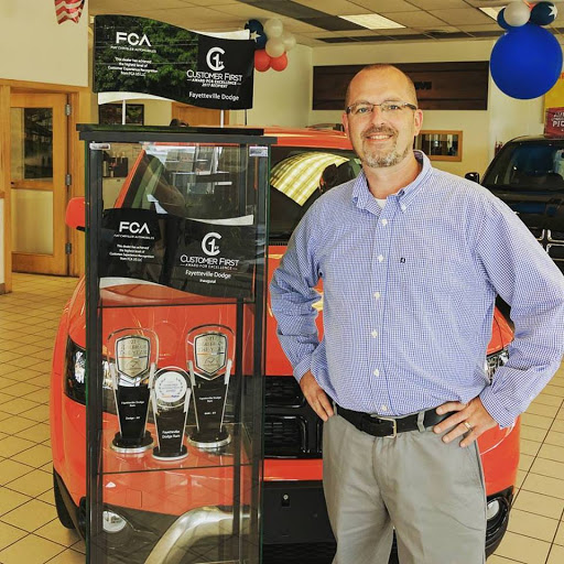 Dodge Dealer «Fayetteville Dodge Inc», reviews and photos, 5427 N Burdick St, Fayetteville, NY 13066, USA