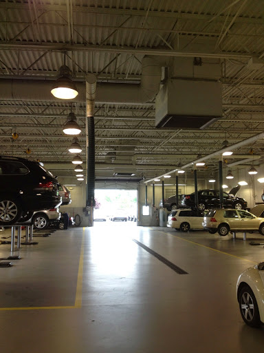 Volkswagen Dealer «North Penn VW-Mazda», reviews and photos, 165 Bethlehem Pike, Colmar, PA 18915, USA