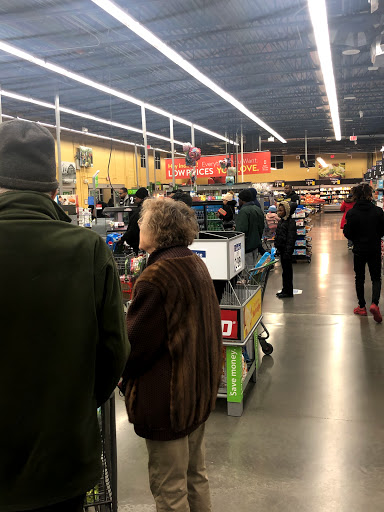 Supermarket «Walmart Neighborhood Market», reviews and photos, 5550 E Fall Creek Pkwy N Dr, Indianapolis, IN 46226, USA