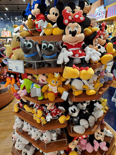 Toy Store «Disney Store», reviews and photos, 1400 Willowbrook Mall, Wayne, NJ 07470, USA