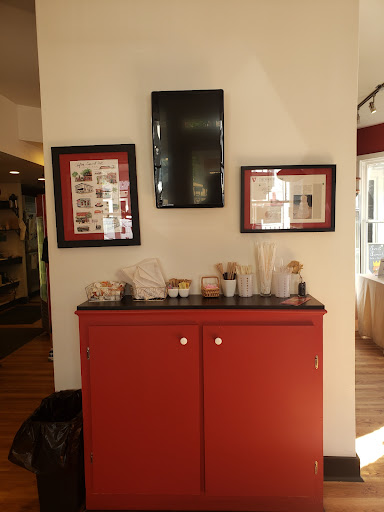 Dessert Shop «Sweet Surrender Dessert Cafe», reviews and photos, 1804 Frankfort Ave, Louisville, KY 40206, USA