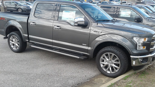 Car Dealer «Vicksburg Ford Lincoln Mazda», reviews and photos, 2431 N Frontage Rd, Vicksburg, MS 39180, USA