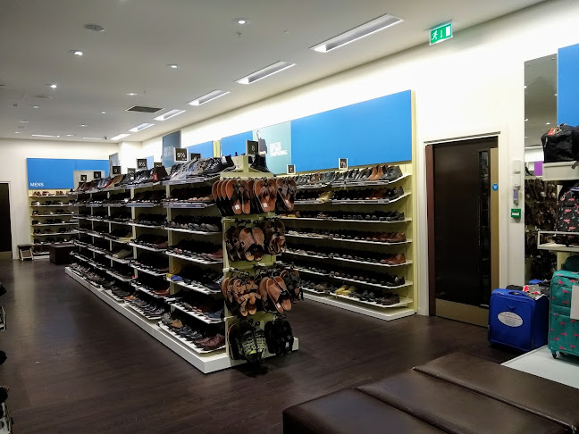 Reviews of Clarks Outlet in York - Shoe store