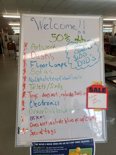 Thrift Store «Crystal River Super Thrift Store», reviews and photos, 820 S Suncoast Blvd, Homosassa, FL 34448, USA
