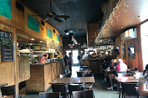 Kalapawai Cafe & Deli