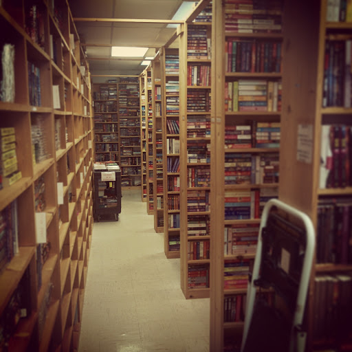 Black Sheep Books, 9735 Old St Augustine Rd # 20, Jacksonville, FL 32257, USA, 