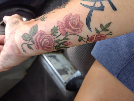 Tattoo Shop «Art & Soul Tattoo», reviews and photos, 6021 S Westnedge Ave, Portage, MI 49002, USA