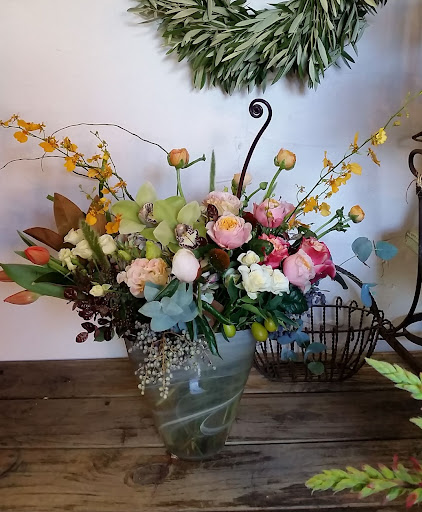Florist «Misaghi Design . Orinda Florist», reviews and photos, 99 Brookwood Rd, Orinda, CA 94563, USA