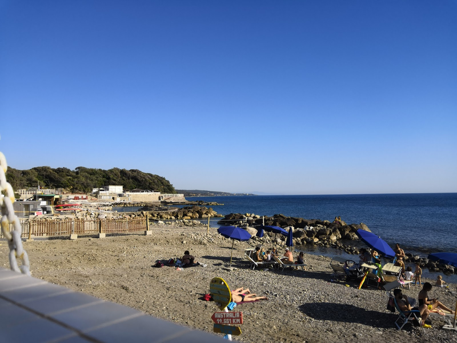 Φωτογραφία του Cala Bianca με επίπεδο καθαριότητας πολύ καθαρό